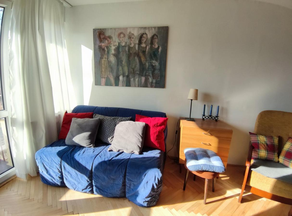 U Cioci Lutki Urocze Mieszkanie Z Balkonem Krakow Luaran gambar